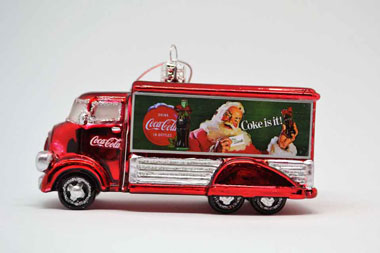 Kitsch und Kunst Weihnachtskugel Coka Cola Truck